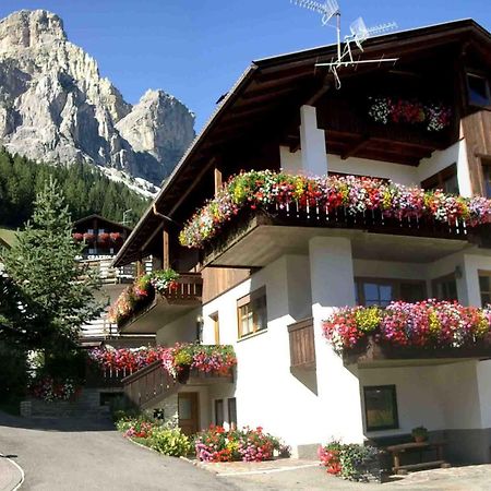 Ciasa Confolia Hotell Corvara Exteriör bild